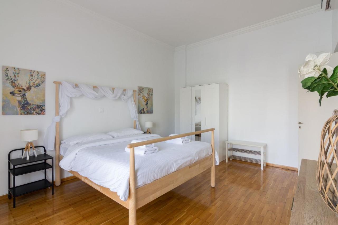 Classic Apartment For 4 People A Афіни Екстер'єр фото
