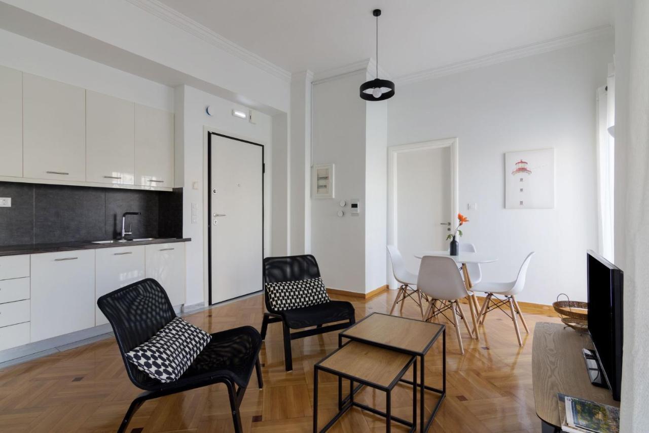 Classic Apartment For 4 People A Афіни Екстер'єр фото