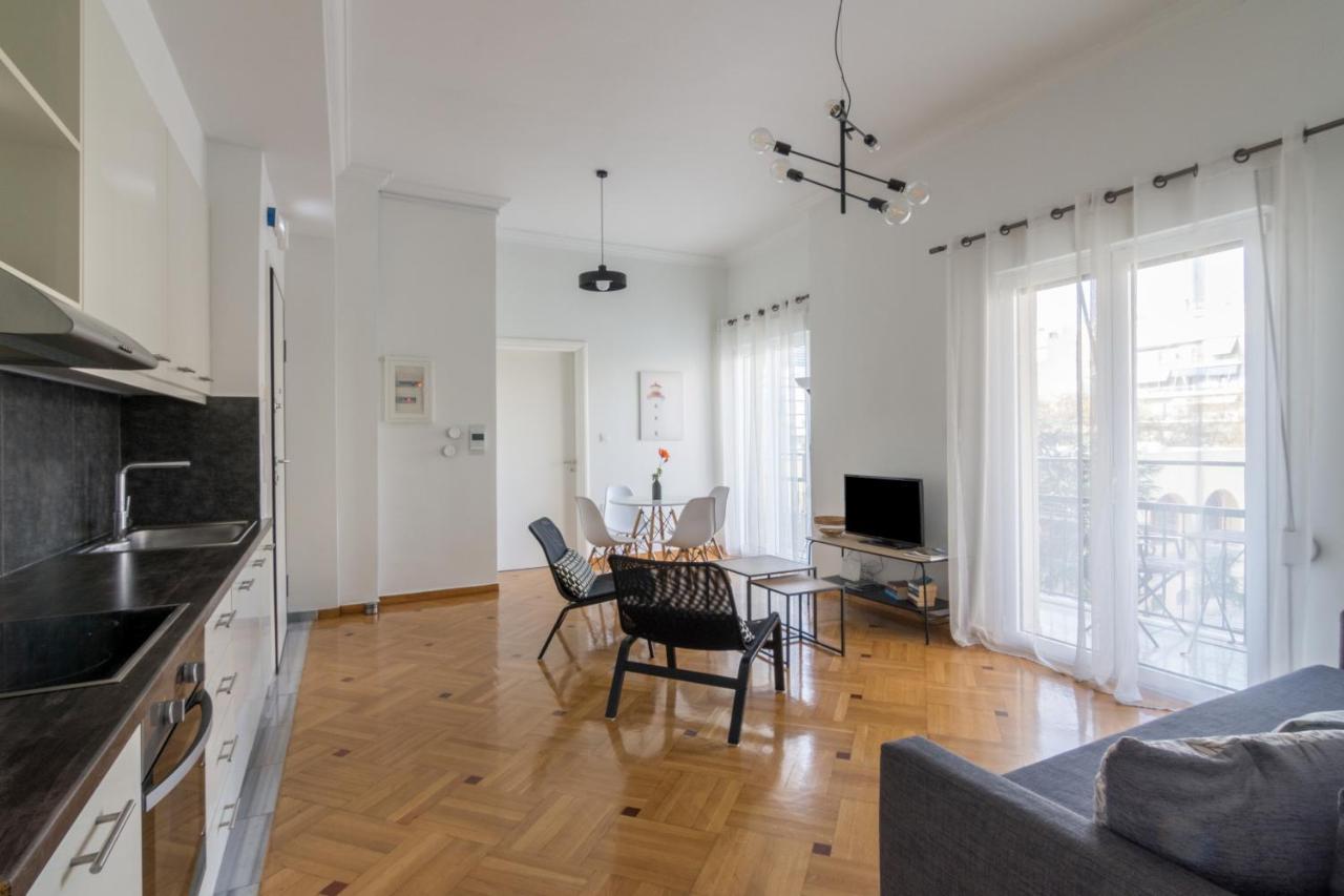 Classic Apartment For 4 People A Афіни Екстер'єр фото
